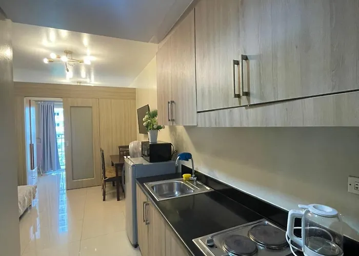 Shore 1 And 2 Residences Moa - The Executive Apartment Manila