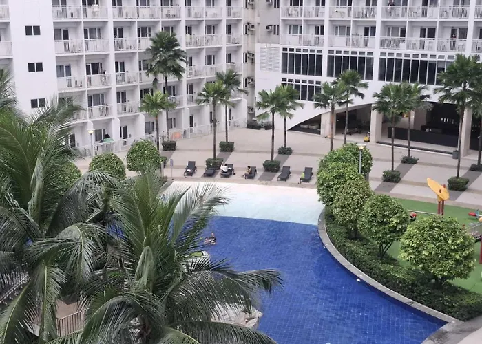 Shore 1 And 2 Residences Moa - The Executive *